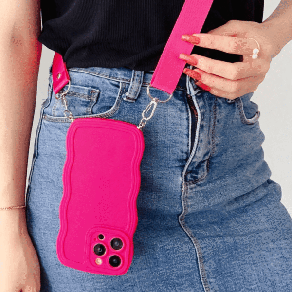 Funda Fucsia Con Cordón iPhone 14 Pro Max