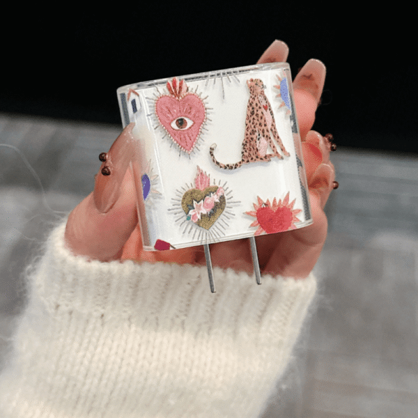 Funda Protectora Cargador Apple Con Diseño De Leopardo