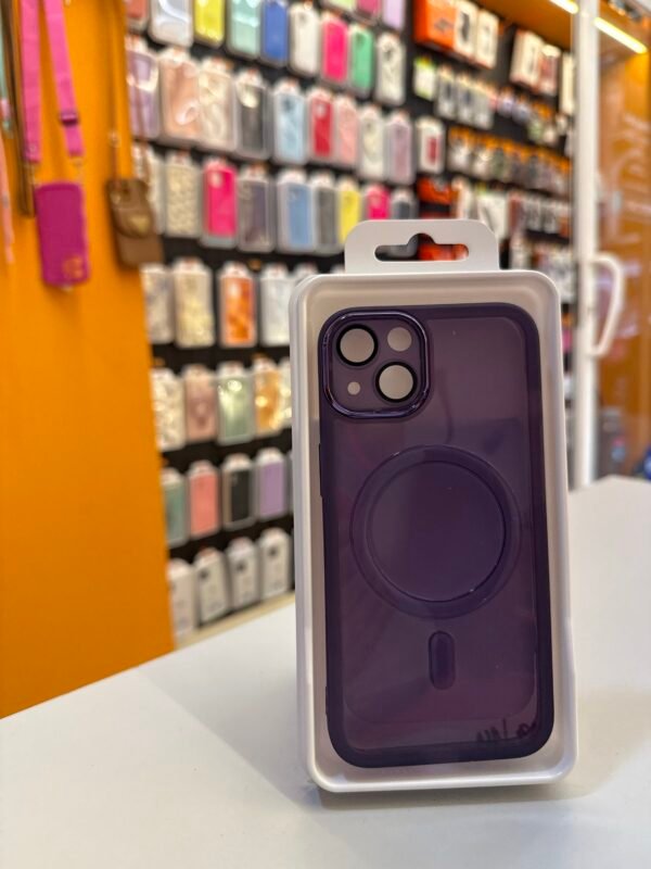 Funda iPhone 13/14 Mate Violeta Con Aro MagSafe Y Protector De Cámara