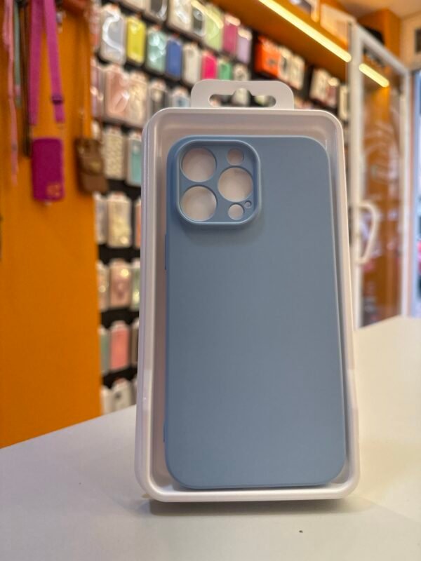 Funda iPhone 14 Pro Max Celeste Lisa Antigolpes