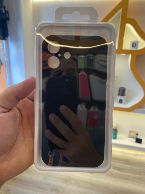 Funda iPhone 16 Plus Negra Lisa Antigolpes