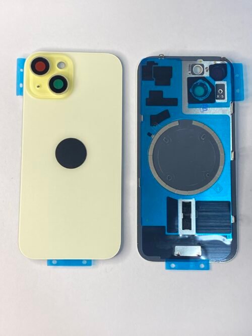 Tapa IPHONE 15 amarillo