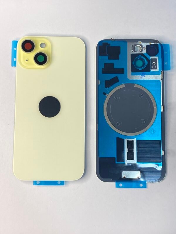 Tapa IPHONE 15 amarillo