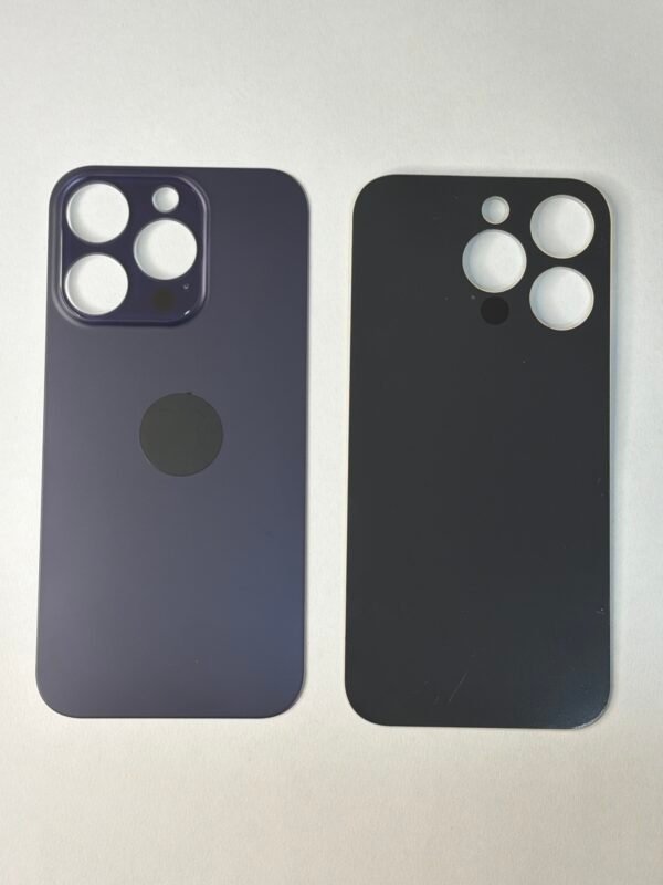 Tapa IPHONE 14 pro purpura