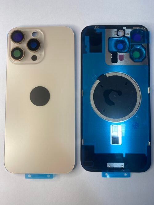 e8a60ec9-beba-4f03-880d-feba1a959a38-3663-000002f717ef44f4_file Tapa IPHONE 16 pro max dorado